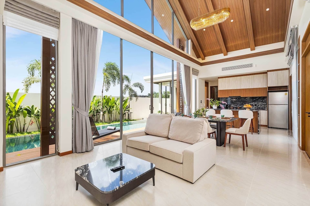 Bangtao Ozon Villas by My Home Phuket