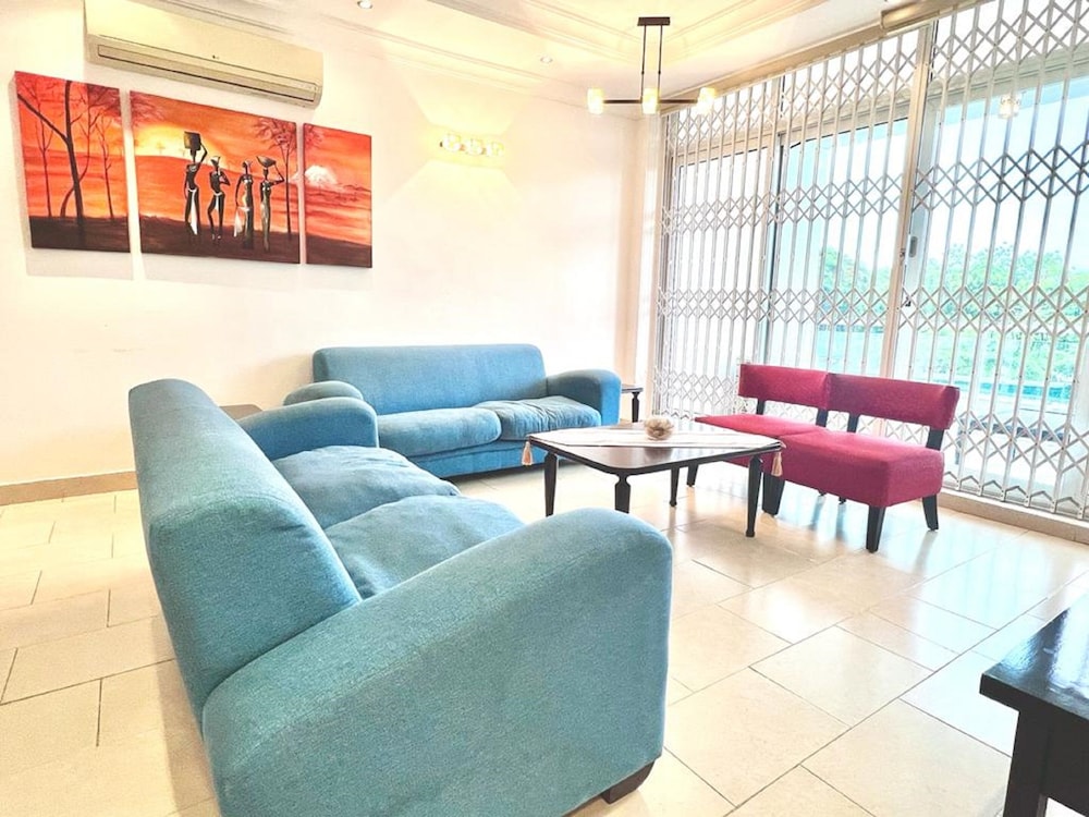 Colosseum Square Luxury Apartments