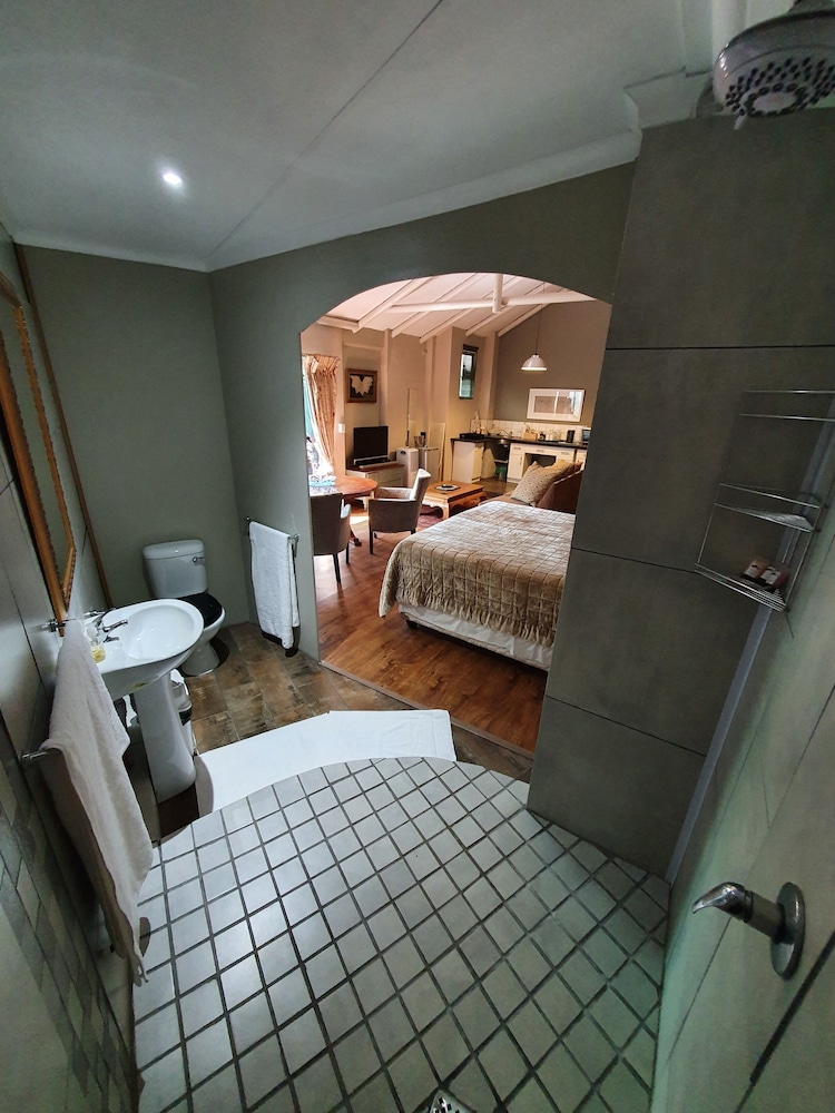 Alabaster Box B&B