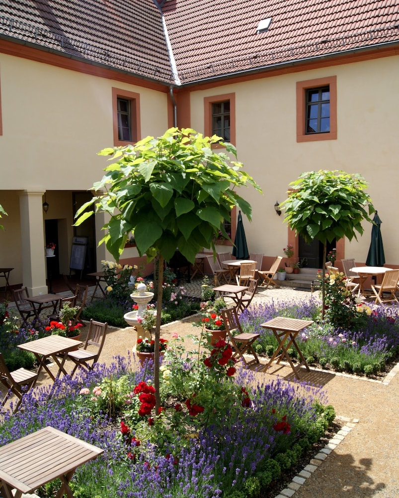 Pension & Weinstube Hofgärtnerei