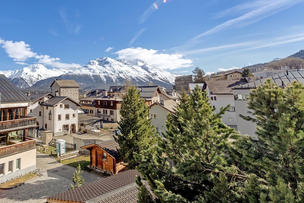 Maison Montagne in Samedan