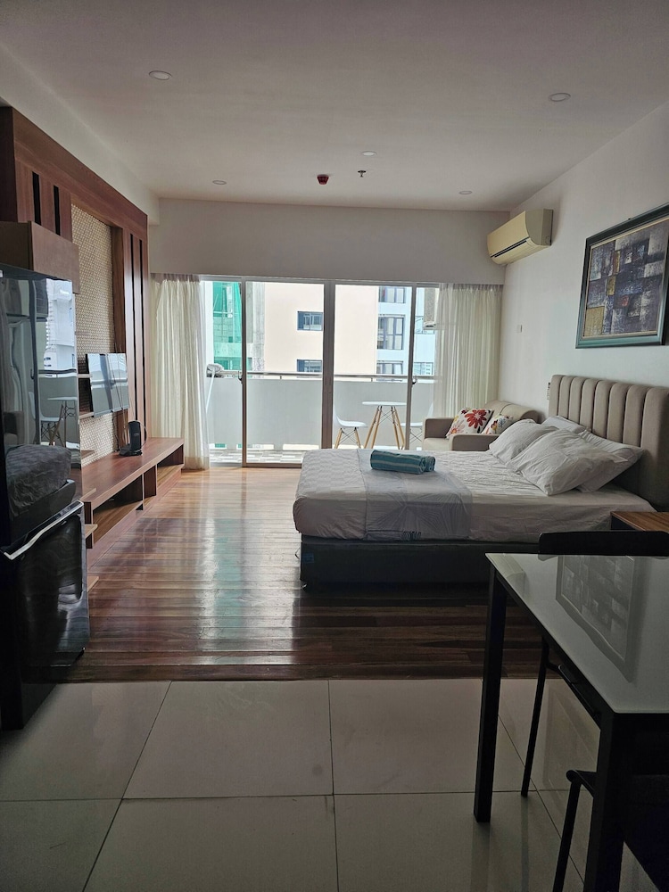 Modern and Spacious Condo in the Heart of Cebu City