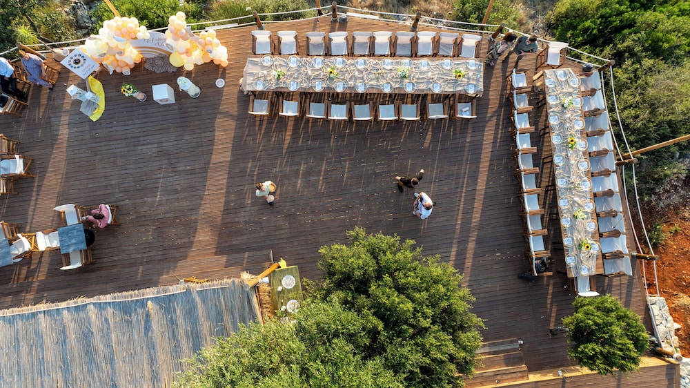 Arameras Beach Resort 70