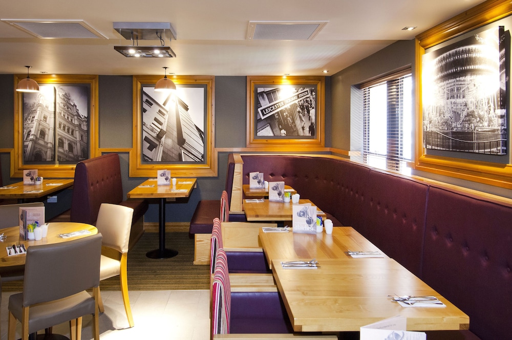 Premier Inn London Leicester Square 2