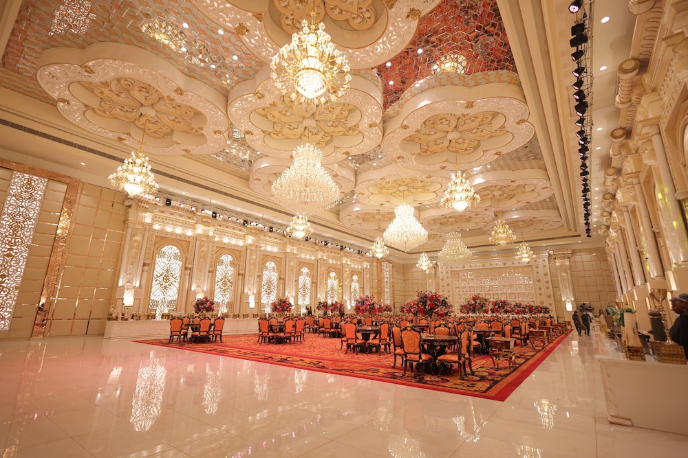 Wedcation by Tivoli, Israna