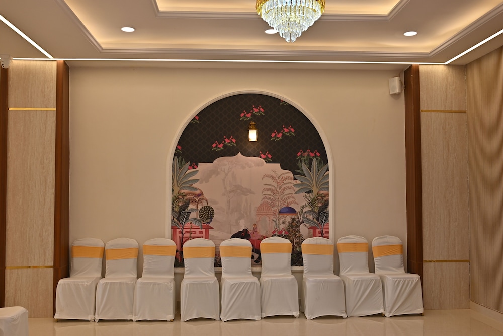 EcoXpress Satva Varanasi - 5 km from Kashi Vishwanath Temple, Varanasi