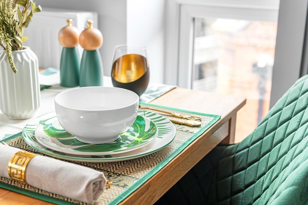 Luxury Leicester Apartment Retreat