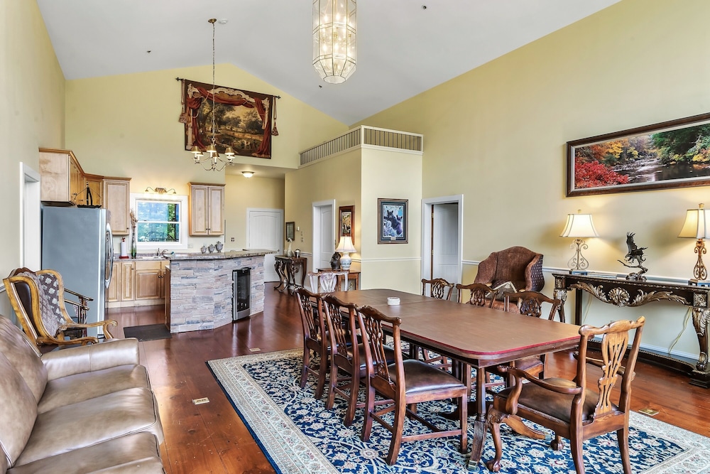 meeting & event spaces