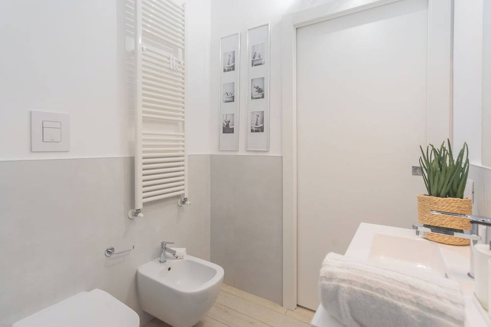 We Lake Como by Rent all Como
