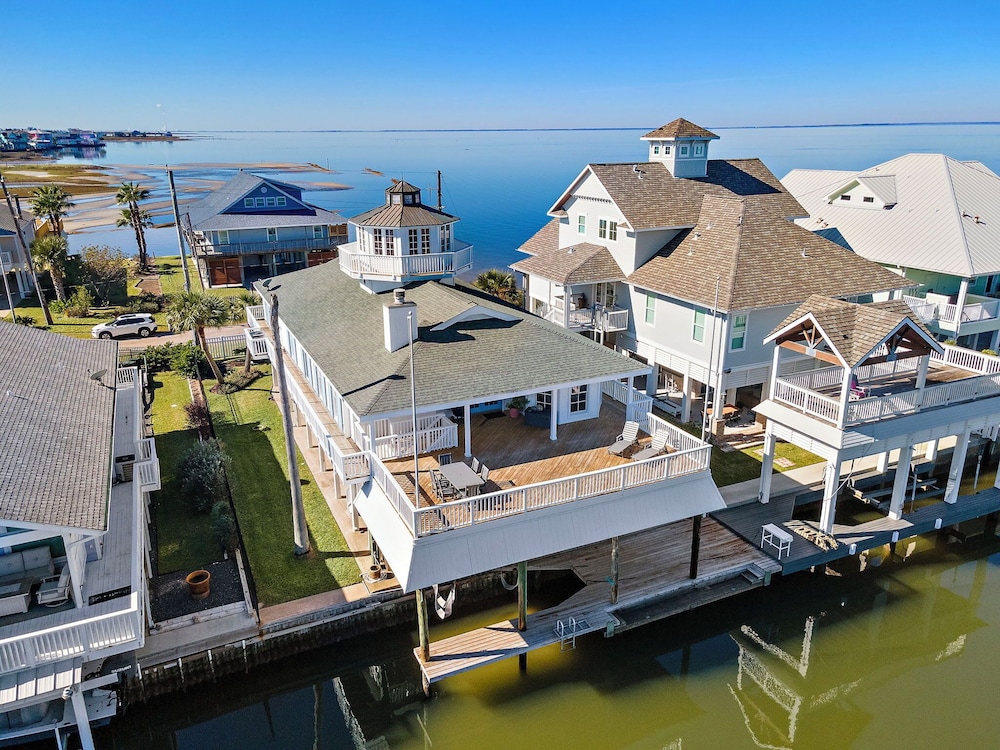 Reelview by Ryson Vacation Rentals