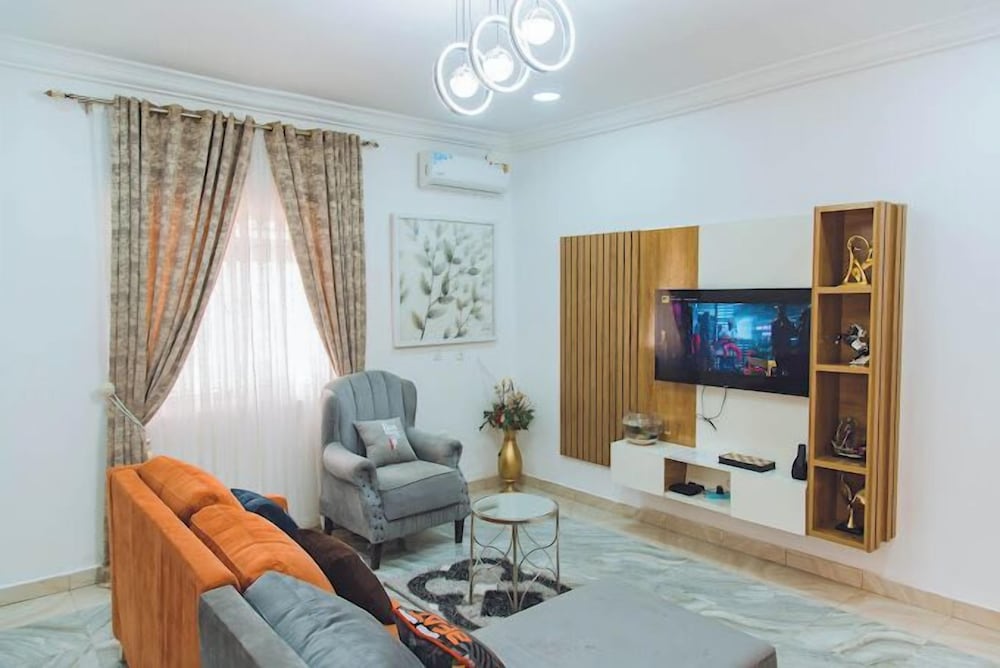 HEIK APARTMENT