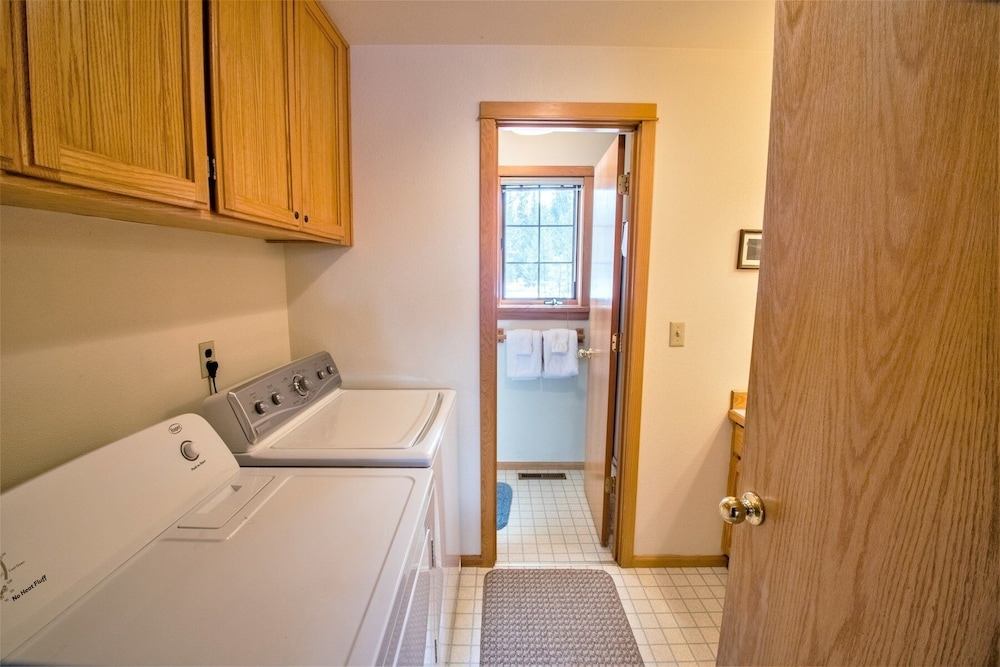 Mt Adams 6 2 Bedroom Home