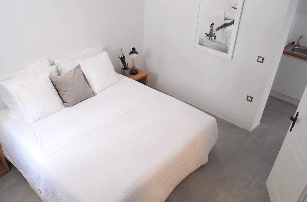 Athens Residence - Cozy Nest Near Acropolis