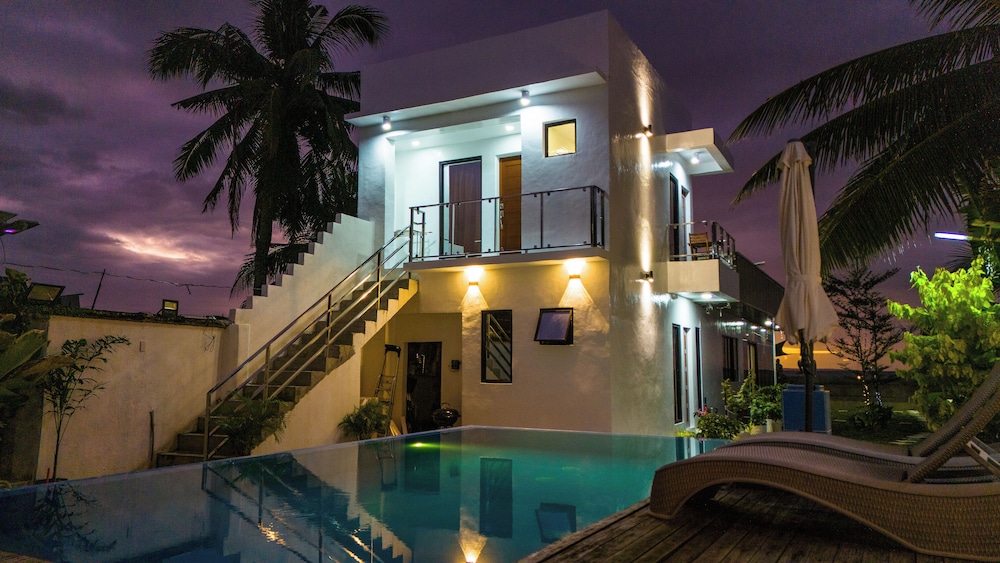 RLJ Beach House