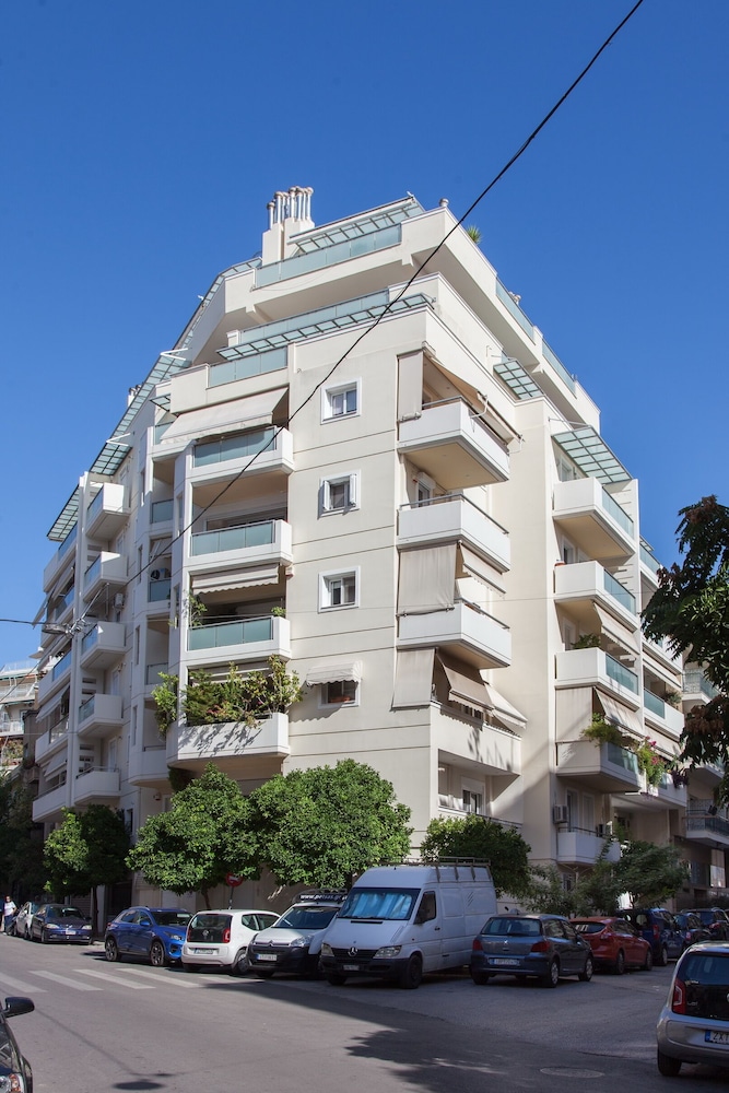 Great apt with amazing view in Koukaki