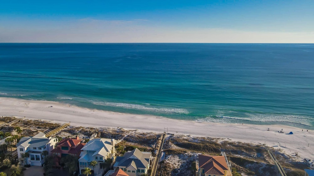 9 Rue Martine in Miramar Beach