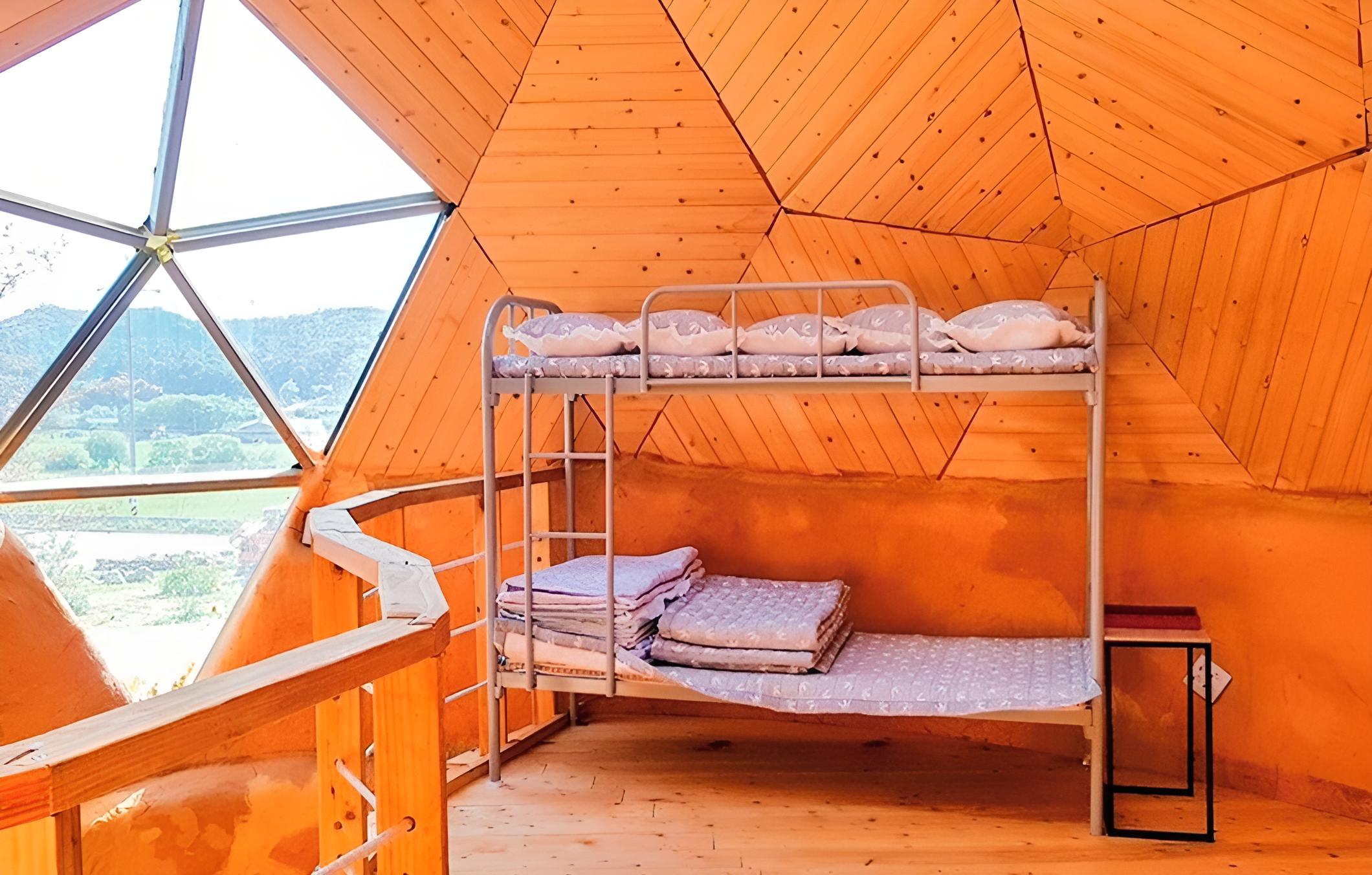 Cheorwon Cosmos Pension view 4
