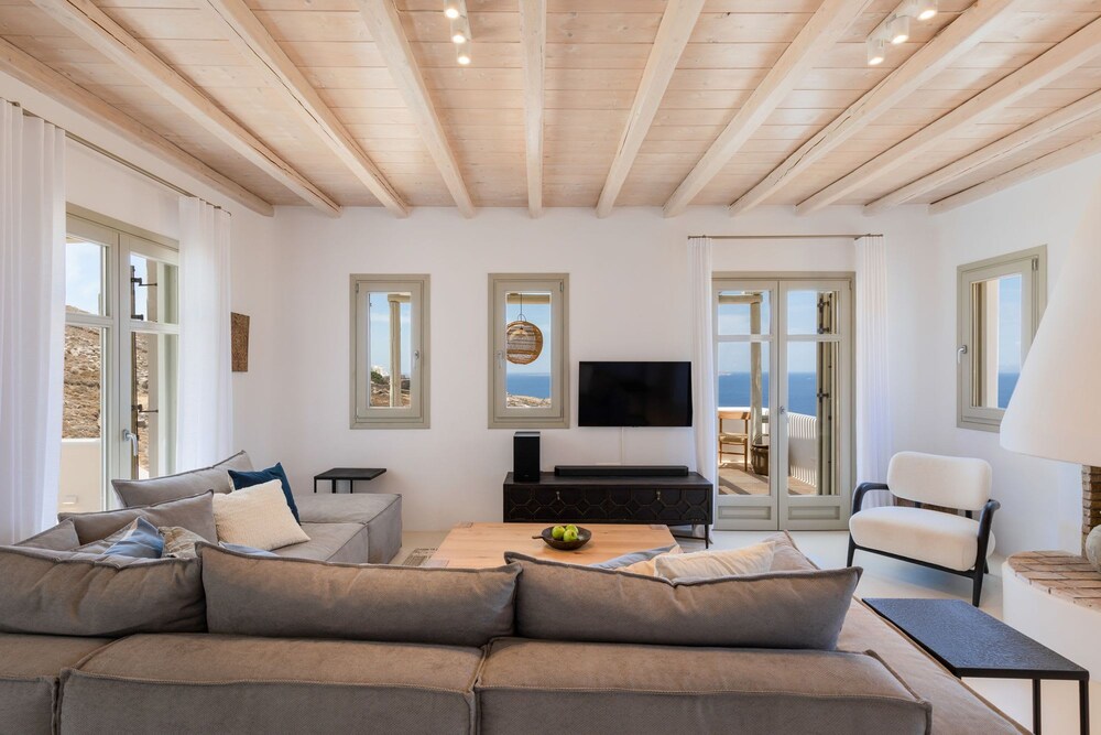 Mykonos 3 BR Luxury Villa Private Pool Views