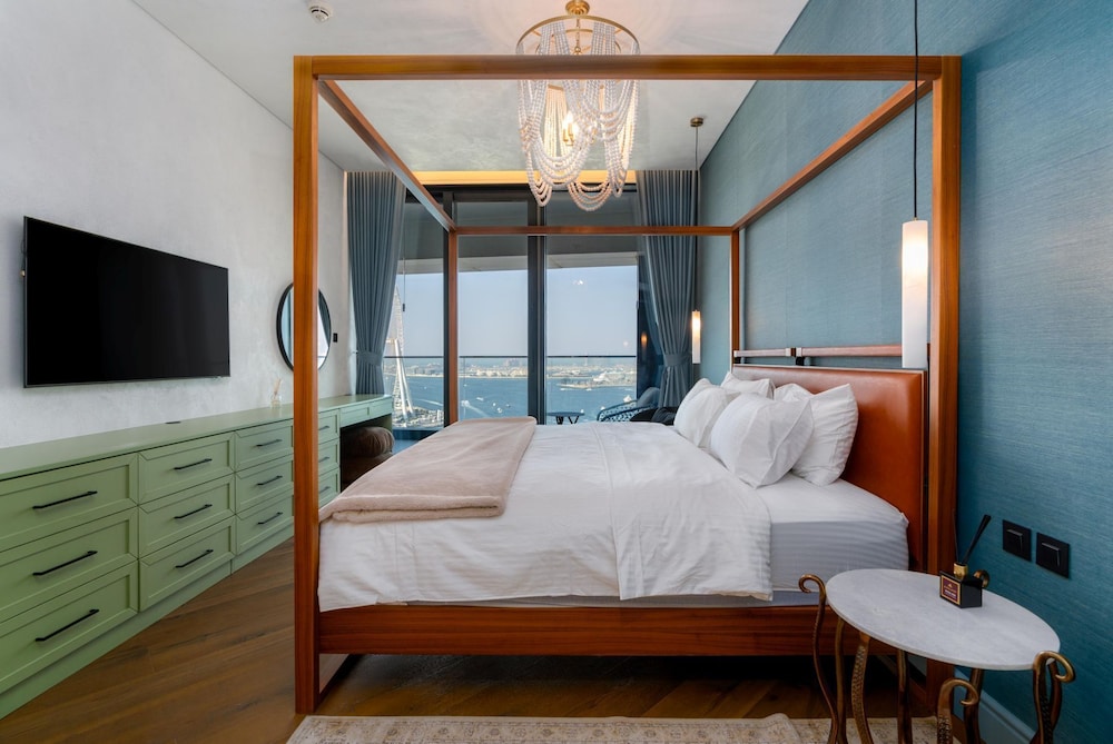 2BR 2502 Jumeirah Gate 1