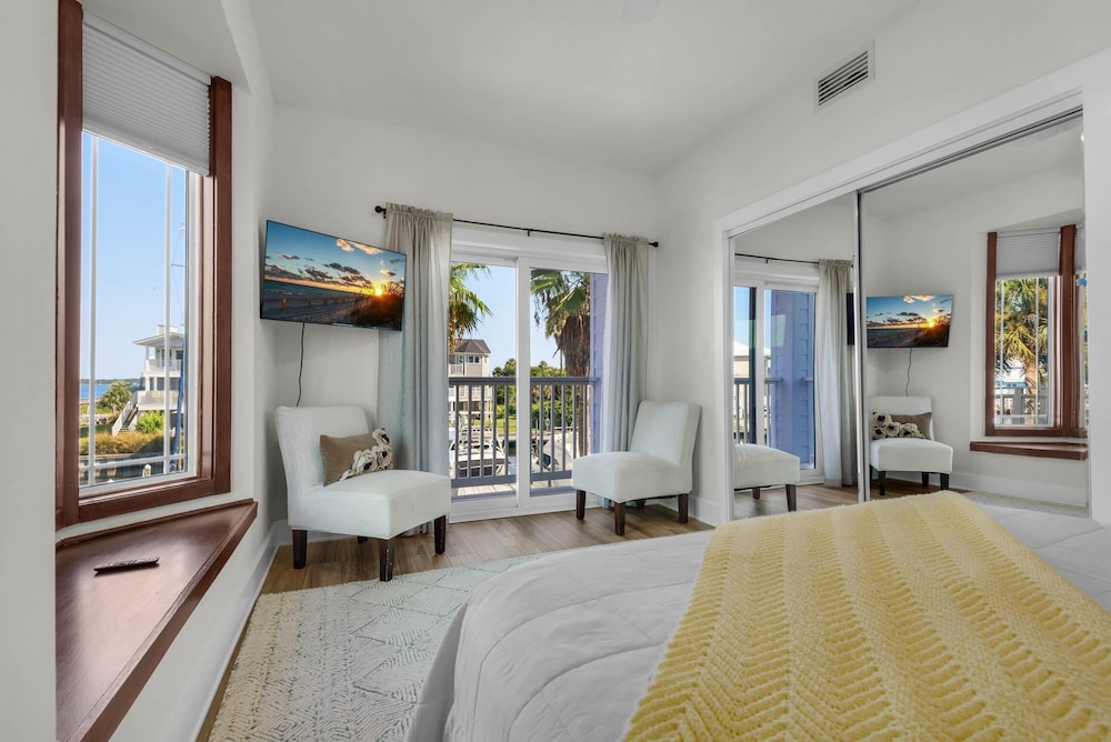The Gulfview Grandeur