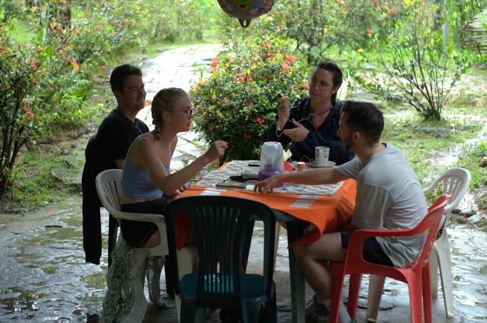 Wira Pora Hostal