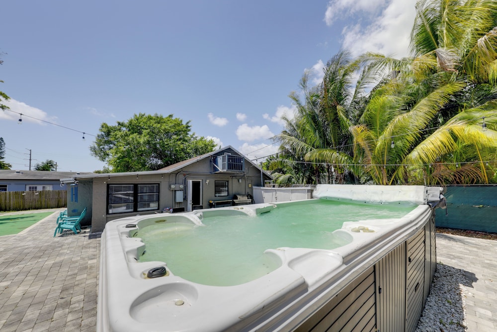 3 Mi to Beach: Home w/ Outdoor Space in Hollywood