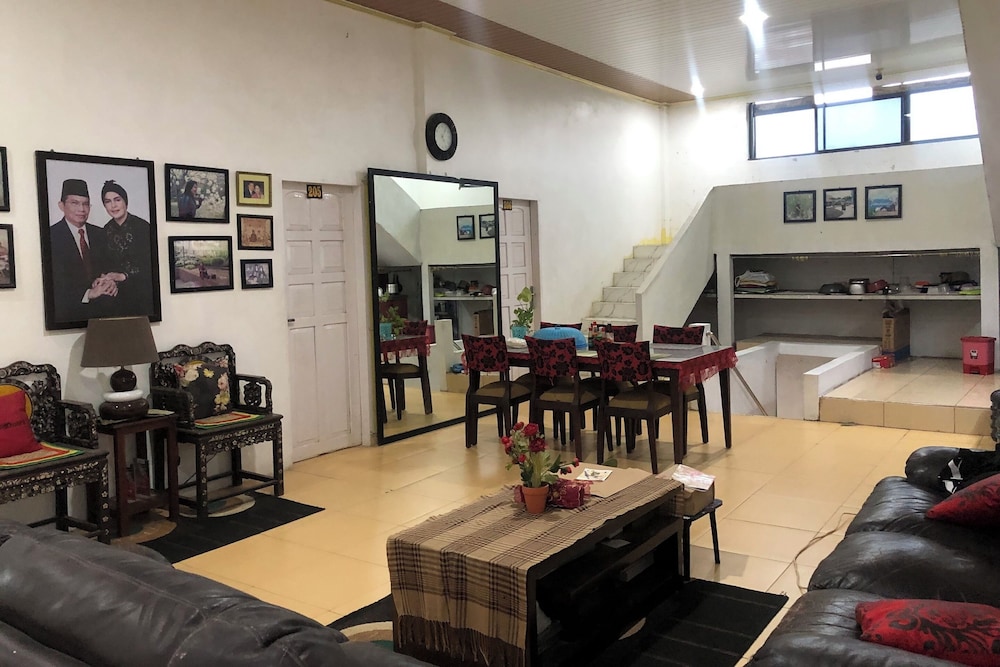 Hotel O Banda Aceh near Masjid Raya Baiturrahman formerly Wisma Tsacita
