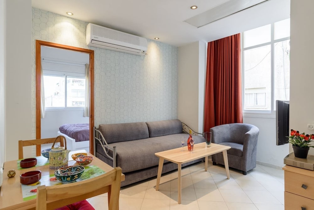 Sea Suites Apartments