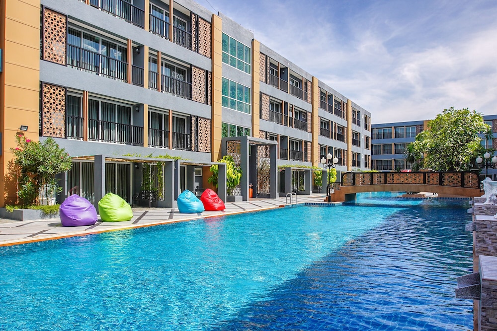 Golden Sea Hua Hin