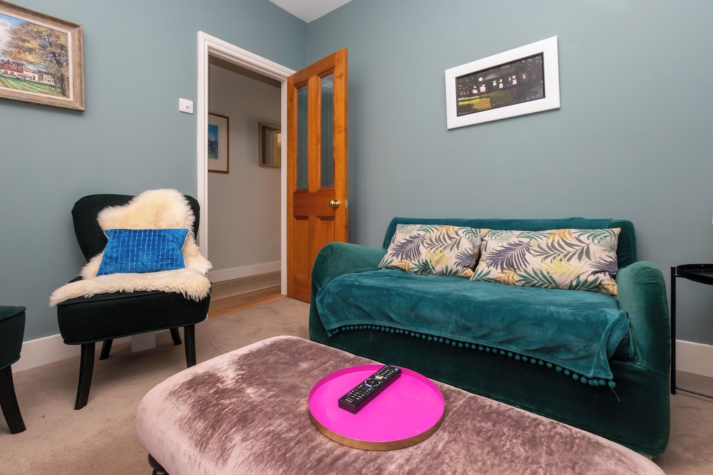 Beautiful & Cosy 2BD House - Southwark