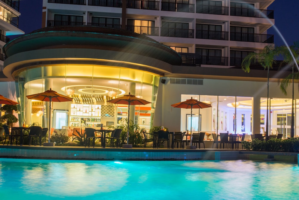 The Beach Heights Resort