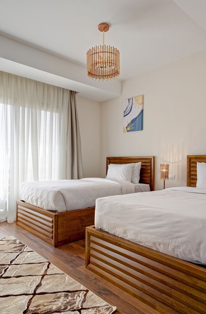 Vesta - Luxury Apt - 2BR - CFC Xxxv
