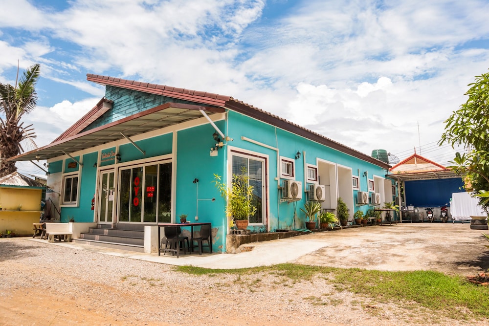 OYO 902 Life​ &​ Love​ Resort​