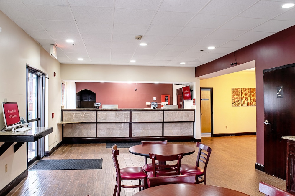 Red Roof Inn & Suites Middletown - Franklin view 3