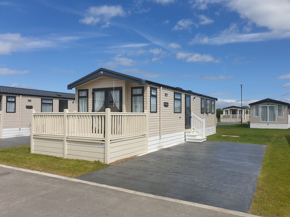 KMH Caravan Holidays