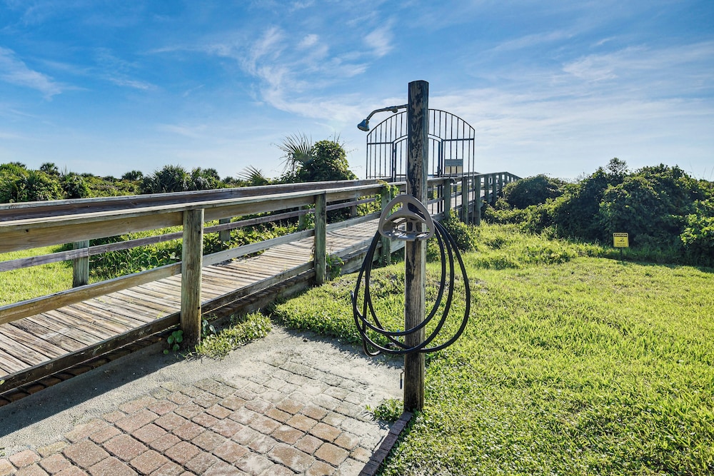 2 Mi to St Augustine Beach: Home w/ Pool Access