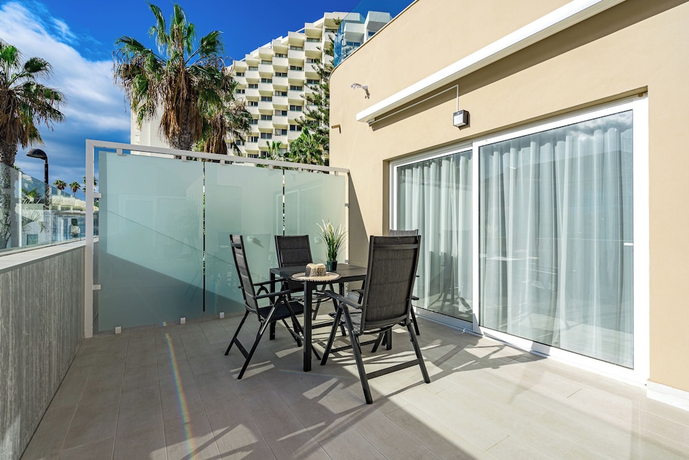 BAL Apartments - Adults Only