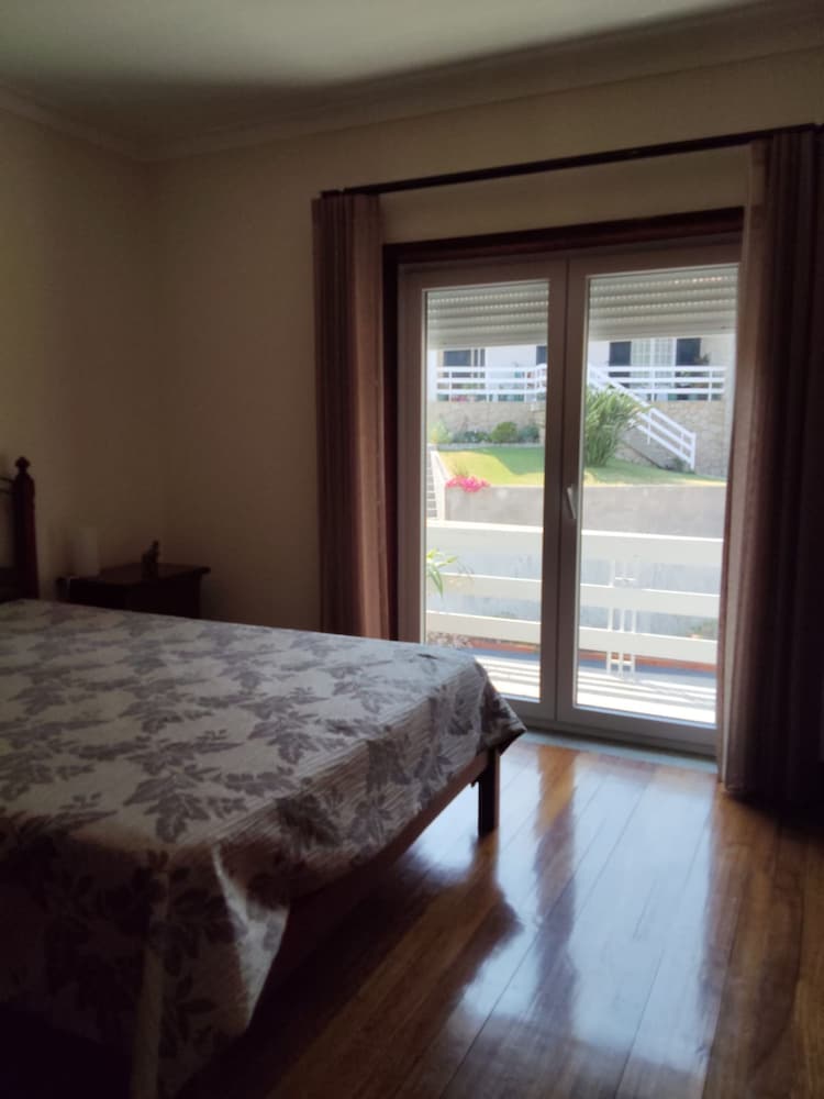 Sweet 3 Bedrooms Terrace Home Close Esposende