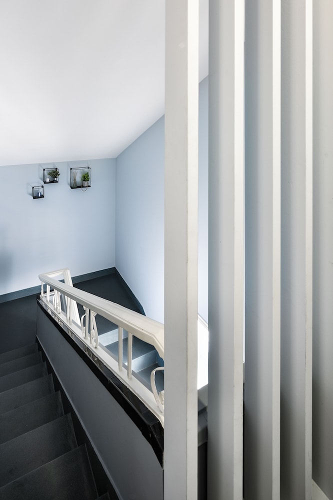 JR Studios & Suites — photo 32