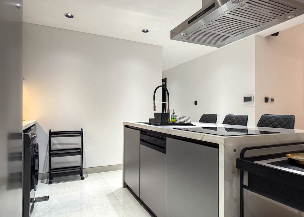 Bahar 2 s Stylish 2 Bedroom That Sleeps 4