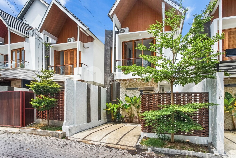 Calisee Villa by Kozystay - Denpasar