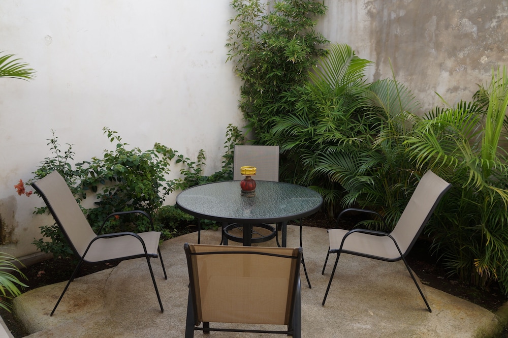 Hotel Hostal Libertad - Image 1