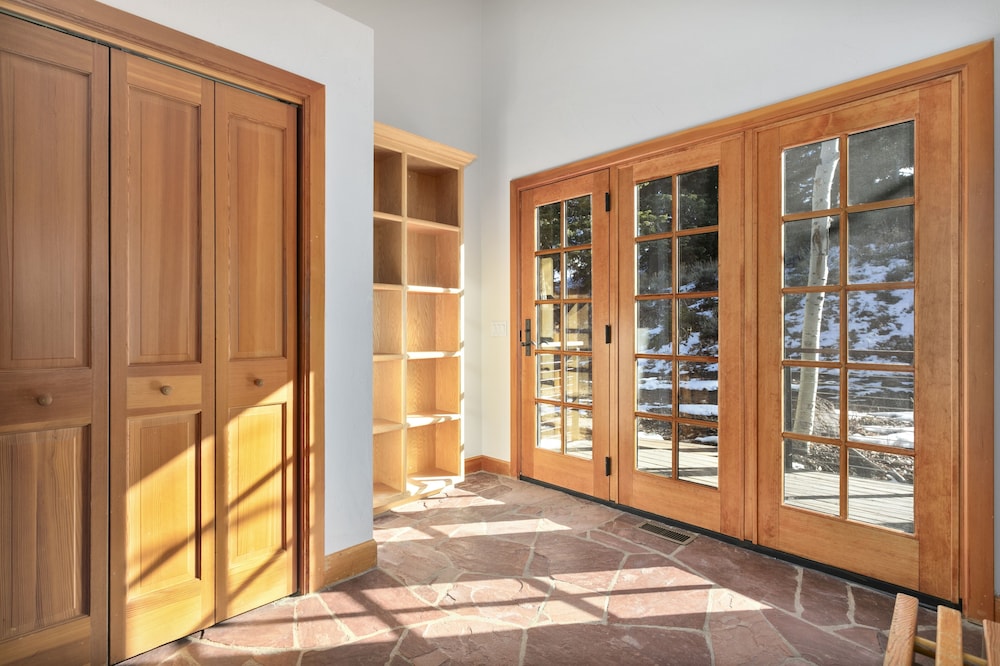 Stag Lodge At Deer Valley Resort - 4 Bed - Spa #37 4 Bedroom Condo