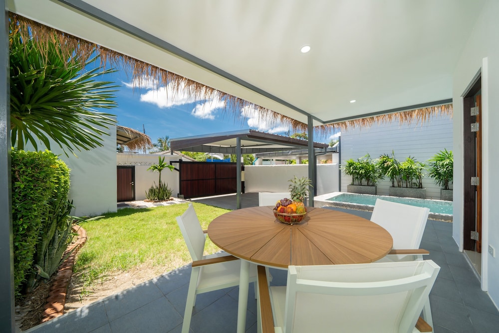Balinese-Style 2BR Pool Villa Aemy