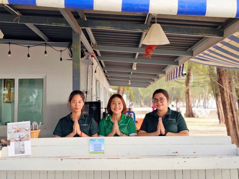 Suvarn Gleaw Thong Resort