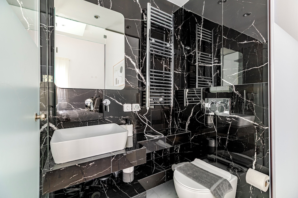 Chleo - Glamorous 2 BR Apt. in Athens