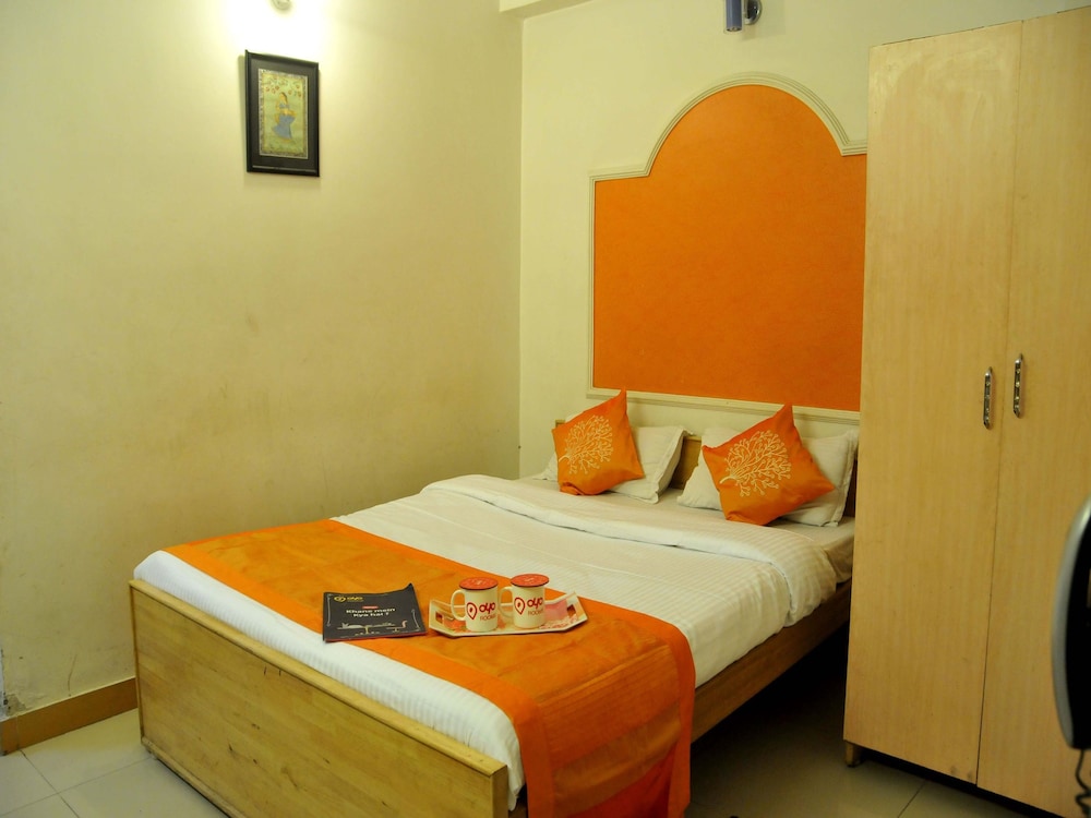 OYO 3061 Hotel De Pintu - Property Image 10