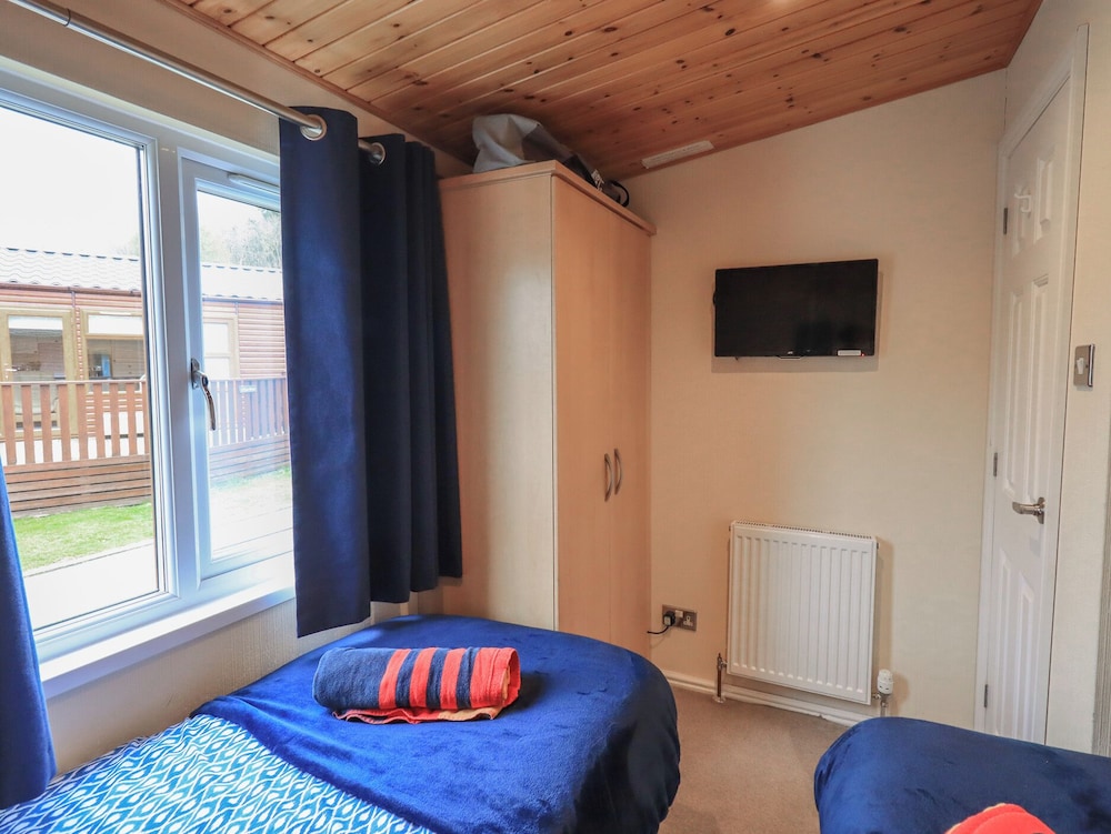 Striding Edge Lodge