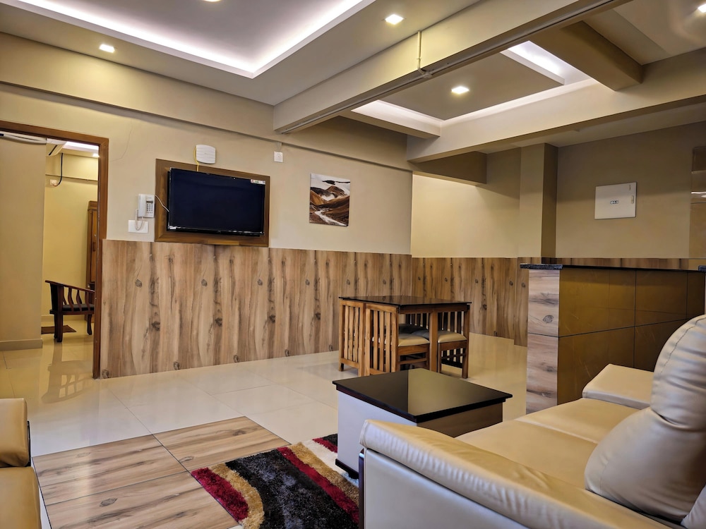 Alicos Residency