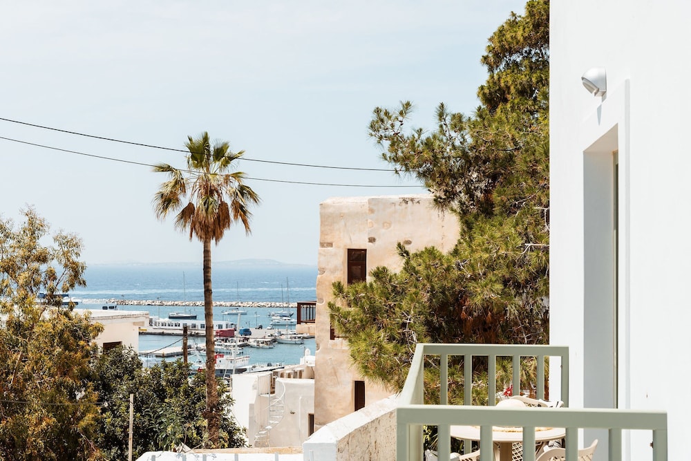 Kastro Boutique Apartment